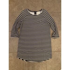 Forever 21 M Black & White Striped Zip Back Curved Hem 3/4 Sleeve Shirt Dress